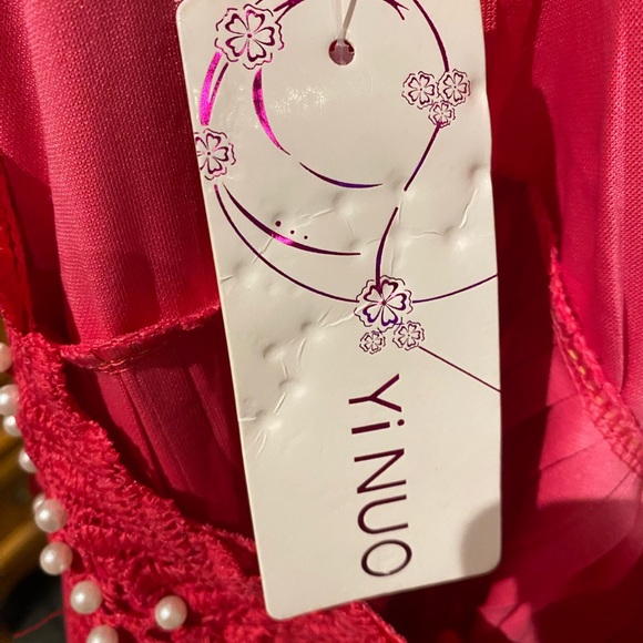 Yinuo AWESOME maxi dress - Picture 6 of 6